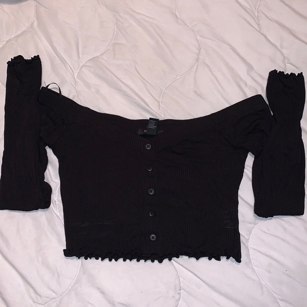 Ribbed Long sleeve cropped top